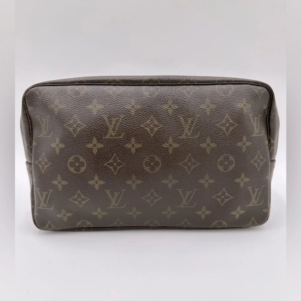 Vintage 1980s  Louis Vuitton Monogram Trousse Toilette 28 Pouch